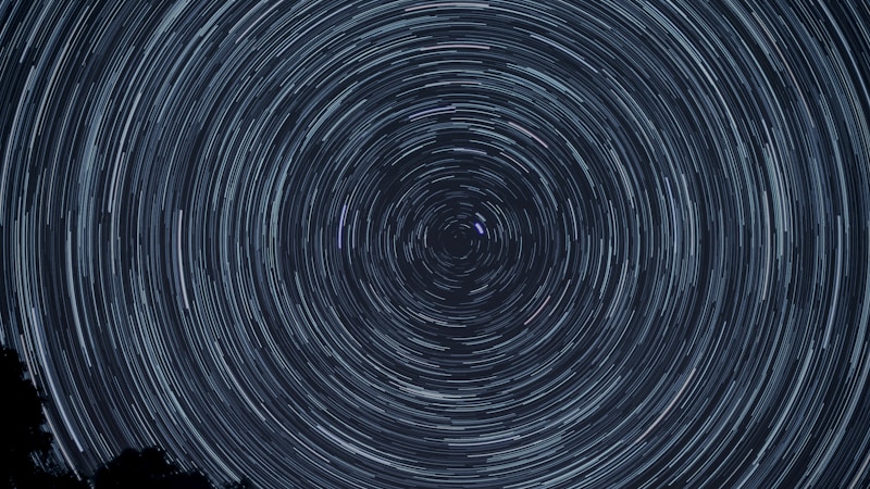5000年前の北極星は今と違う？昔の夜空と星の移り変わりをやさしく解説